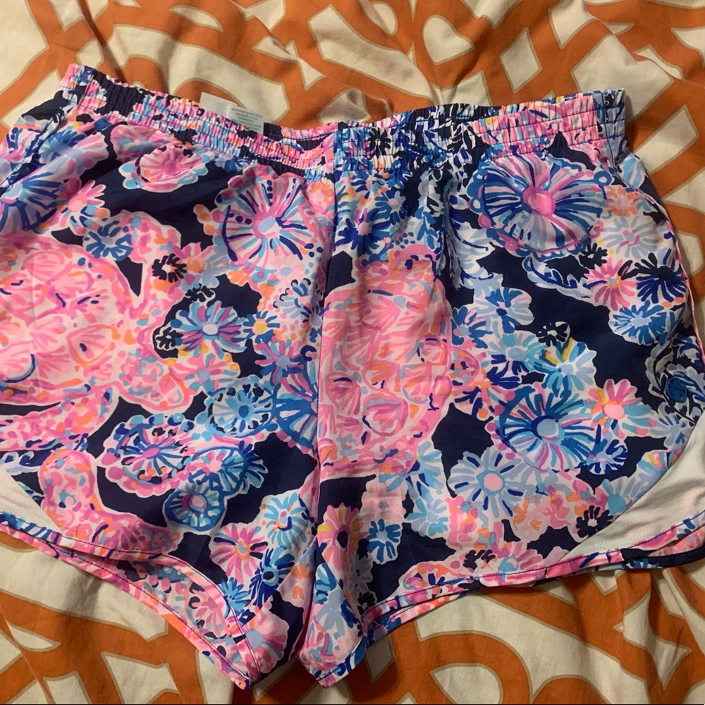 Lilly Pulitzer Lexletic Shorts